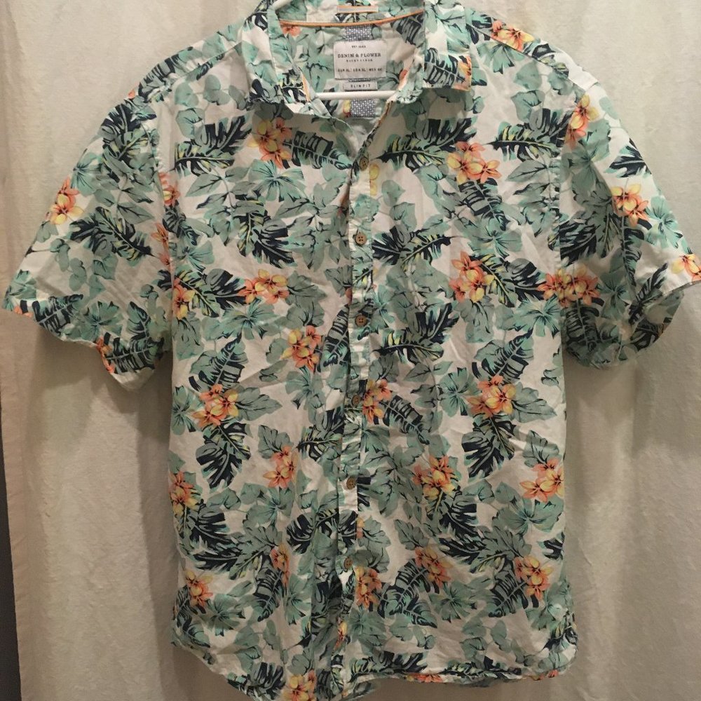 Men's Jungle Print Button Down Tee XL
